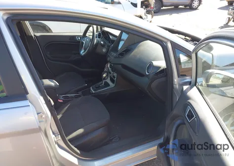 2016 Ford Fiesta Se z USA, uszkodzony, nr VIN 3FADP4BJ8GM179363